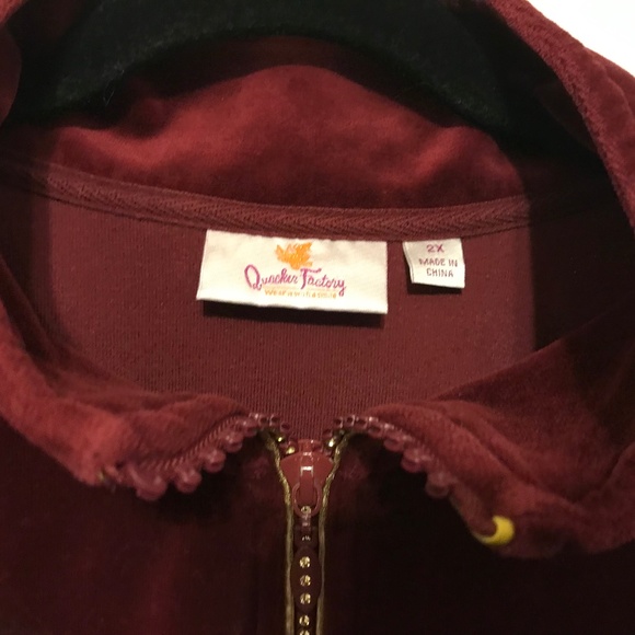 QF maroon velour long sleeved zip-up collared jacket with rhinestone zipper (2X) - Picture 7 of 16